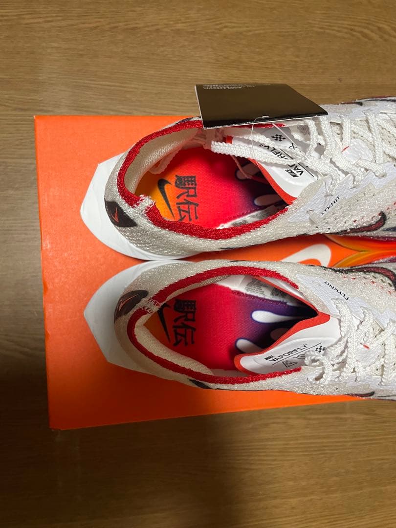 ☆新品未使用☆ナイキ（NIKE）ズームXヴェイパーフライネクスト３%