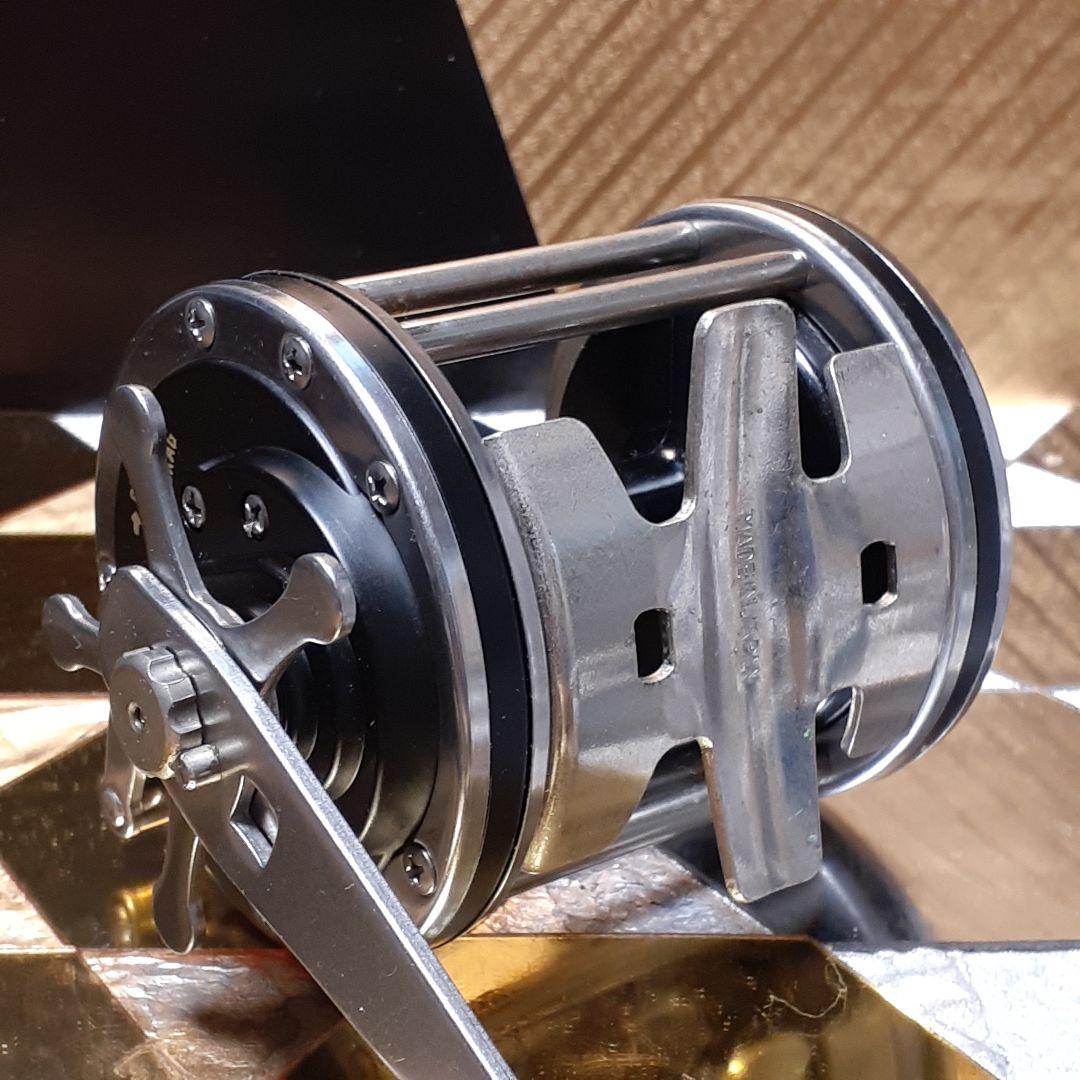 メーカー不明 MADE IN JAPANリール ベイトリール ヴィンテージ 希少
