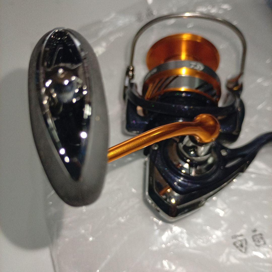 DAIWA REVROS LT5000D-CH スピニングリール ダイワ