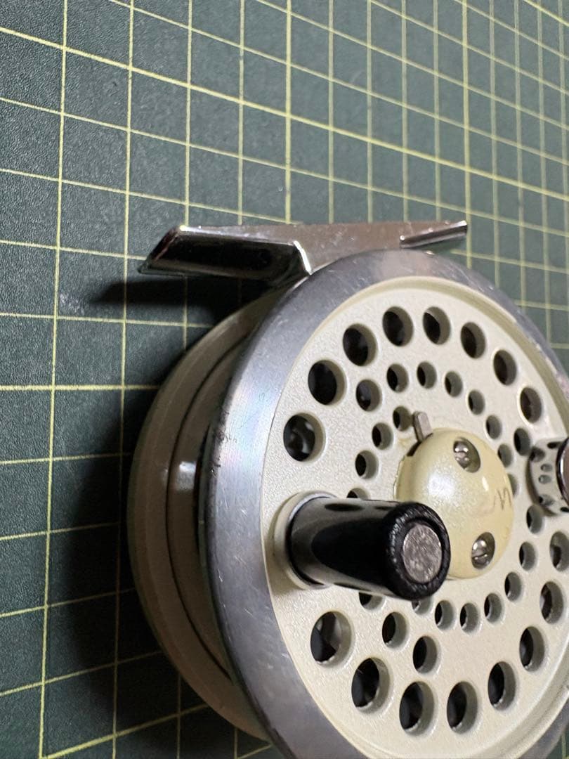 SHIMANO チヌマチック　1000EV 美品&SZM エキスパート　黒鯛