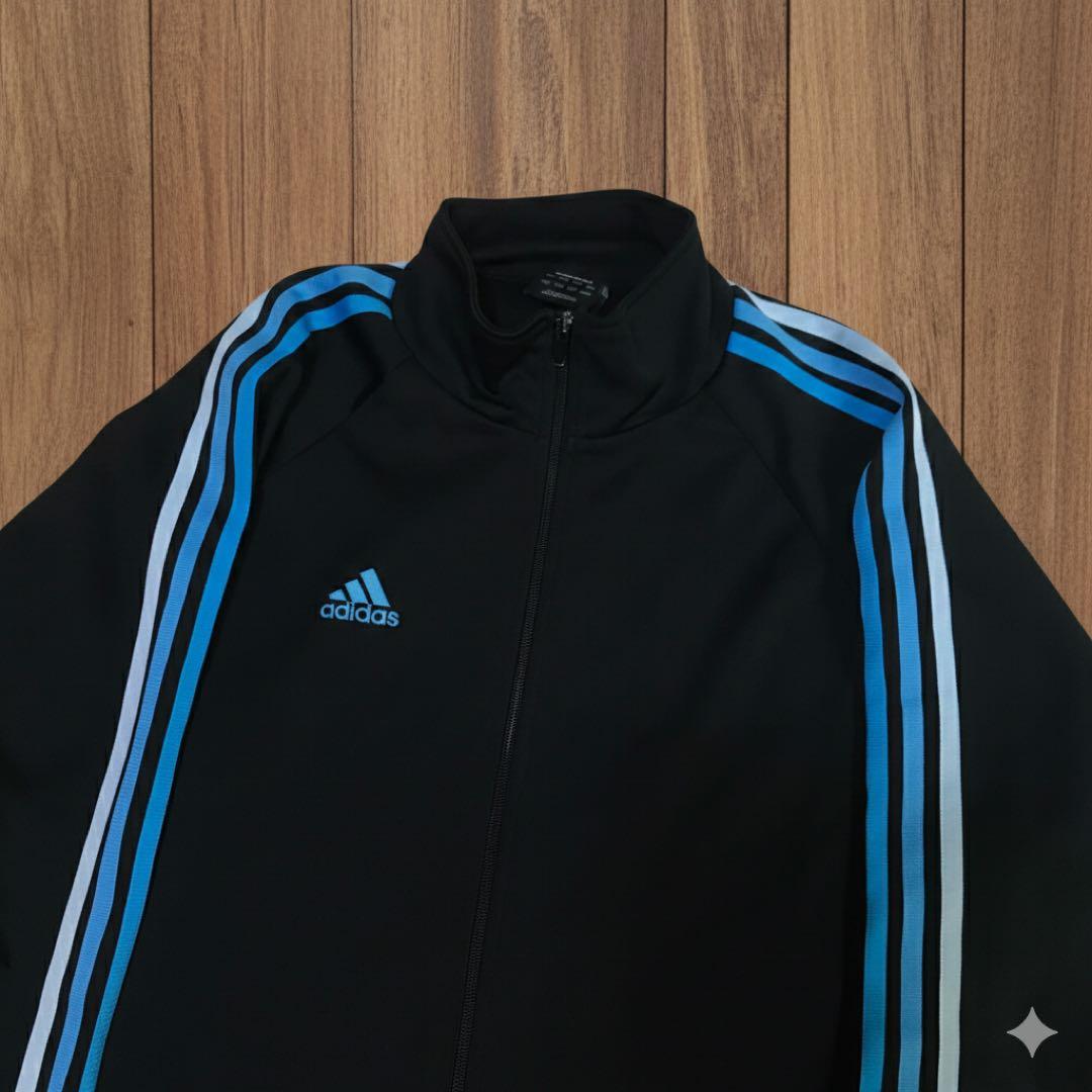 【新品・未使用】希少！　adidas ジャージ上下セット　グラデーション ライン
