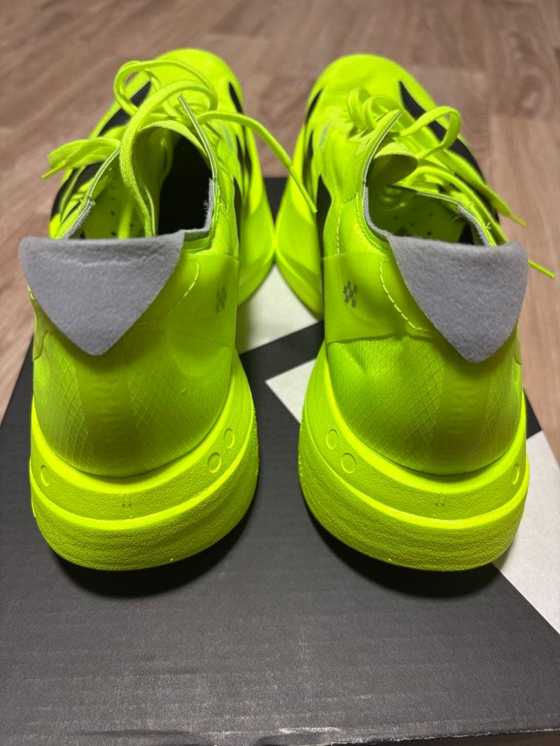 ADIDASアディオスPRO4