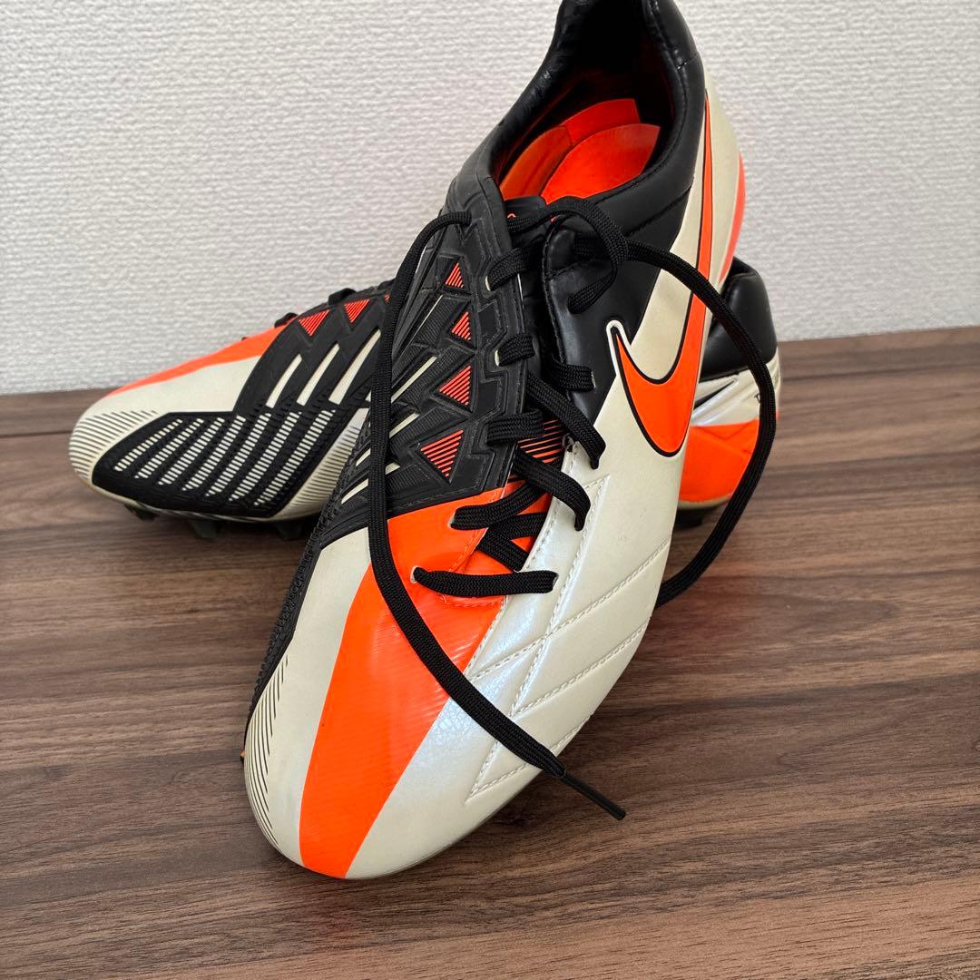 トータル90レーザー4 Nike サッカー　スパイク　27cm