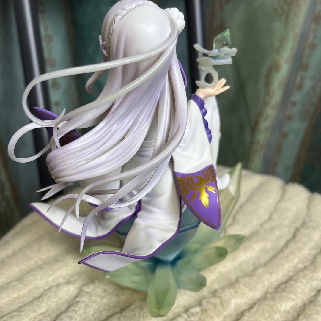 Re:ゼロから始める異世界生活 エミリア 1/8完成品フィギュア コトブキヤ