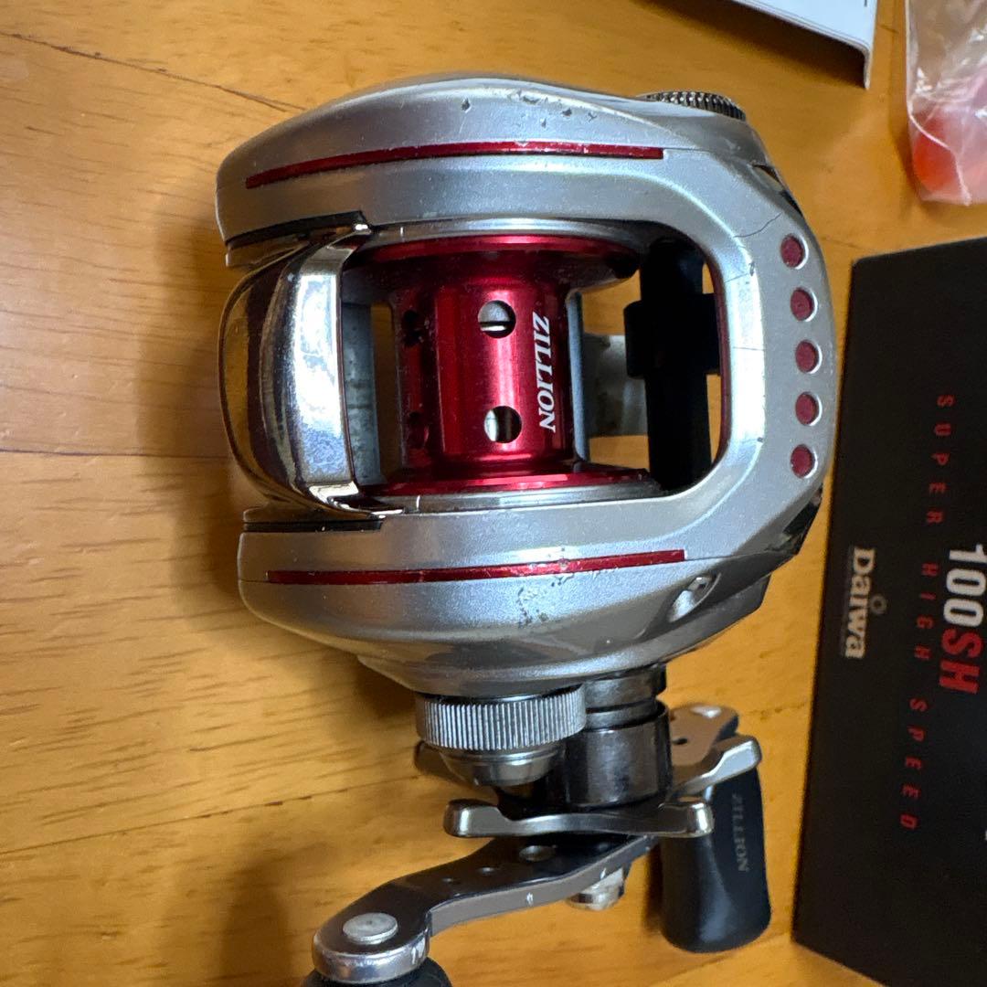 Daiwa ジリオン100SH