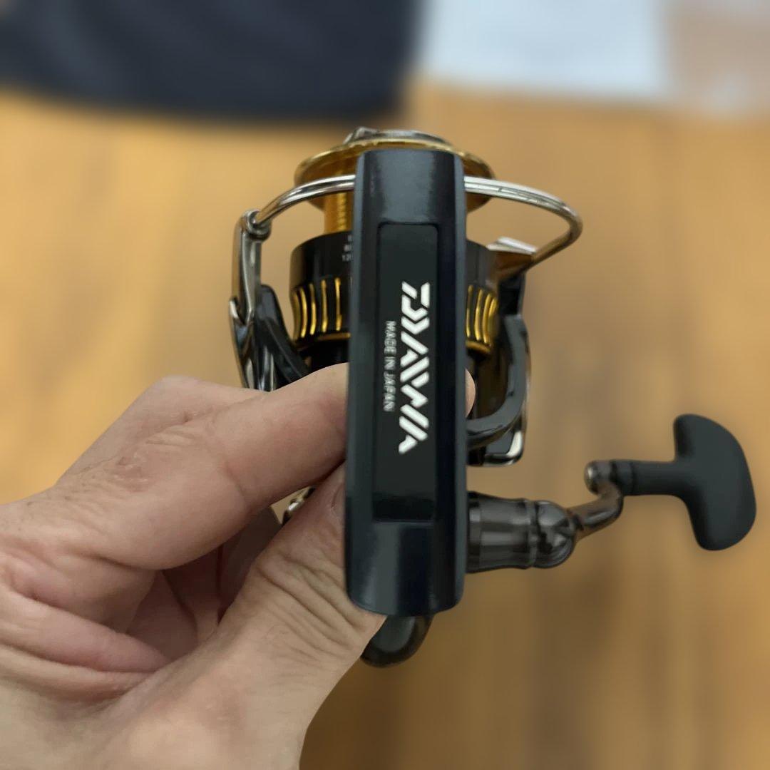 ダイワ16セルテート 2500 新品未使用品