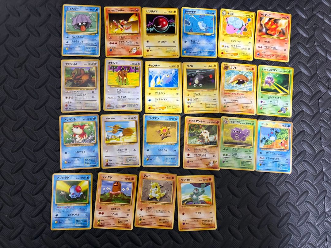 旧裏面ポケモンカード 大量まとめ売りリザードン/ルギア/バンギラス 他