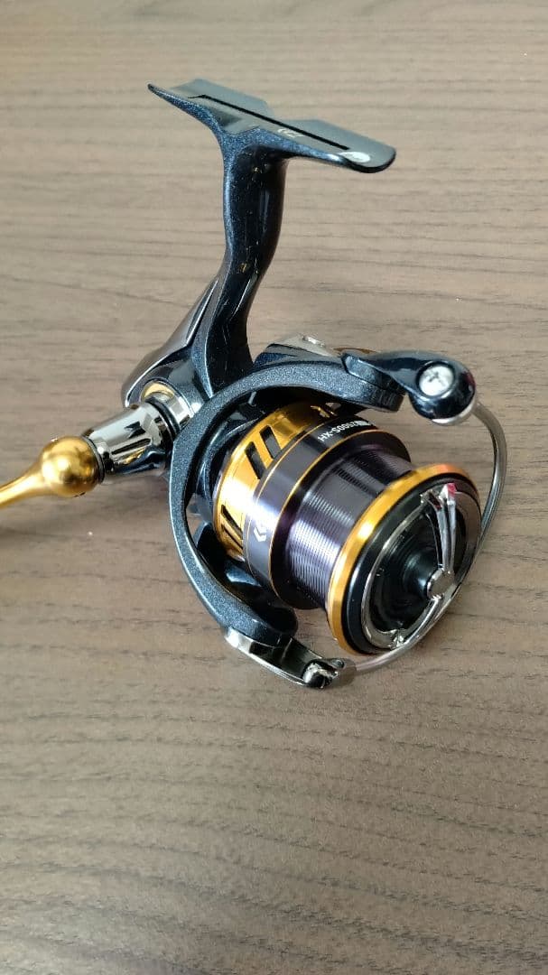 ダイワ 18 レガリス LEGALIS LT2500S-XH