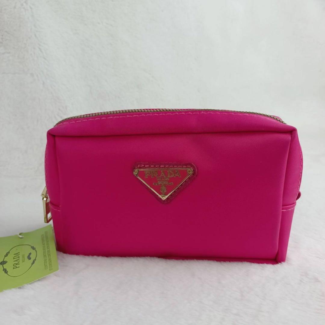 PRADA ノベルティ ナイロン ピンク ポーチ ボックス型