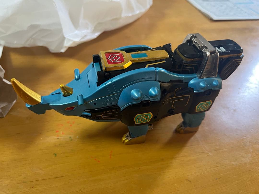 百獣戦隊ガオレンジャー　DXガオライノス　DXガオマジロ