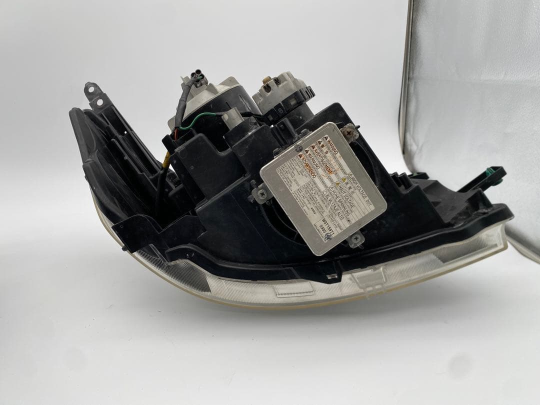 スズキ ワゴンR スティングレー MH23S 純正 HIDヘッドライト左右セット