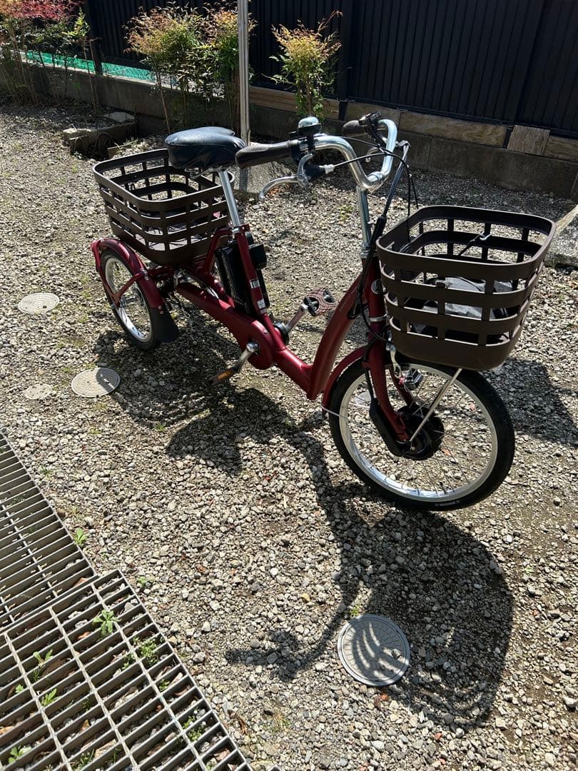 新品同様　電動　三輪車　ブリヂストン　ラクット RAKUTTO