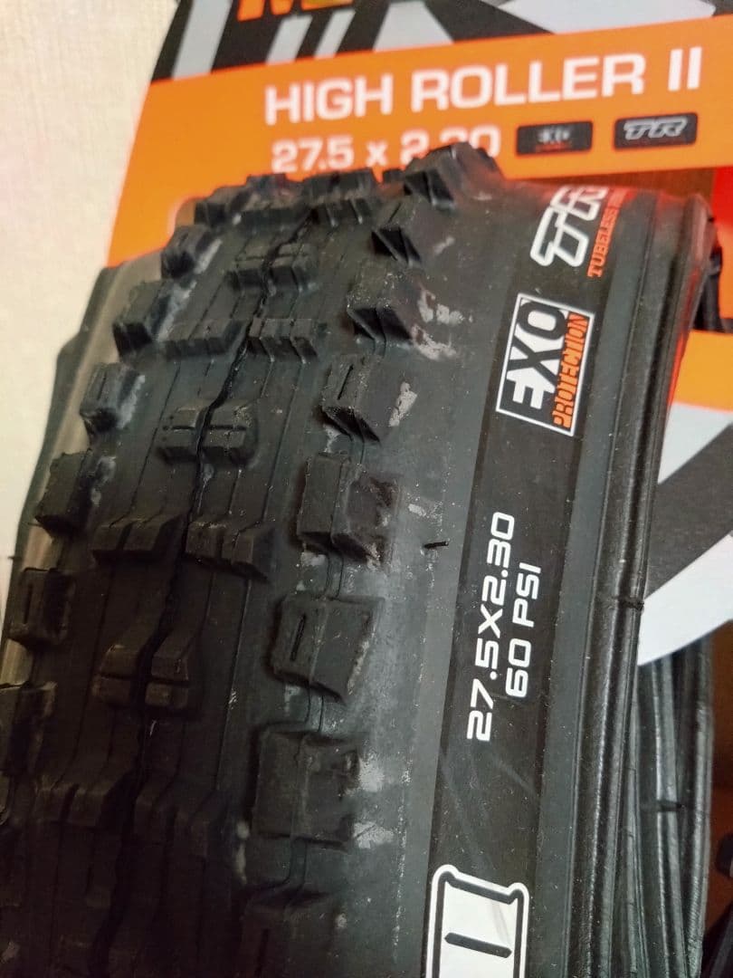Maxxis HighRollerⅡ TLR 27.5×2.3タイヤ2本 訳あり