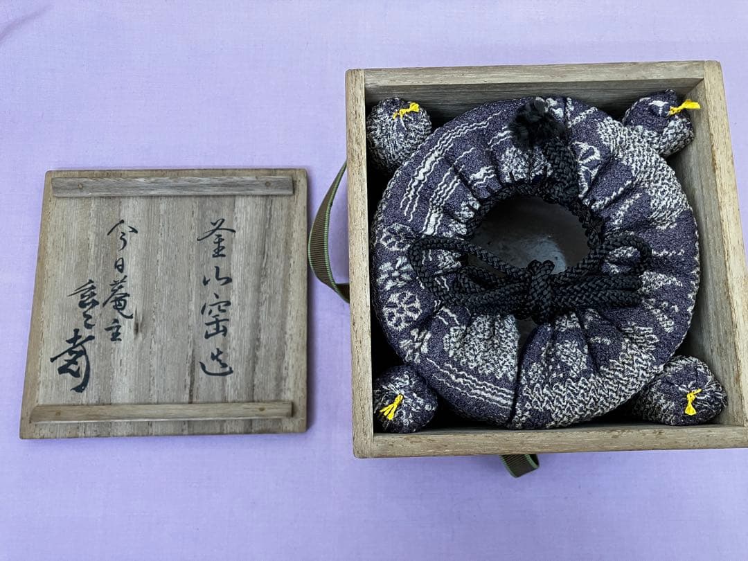 御本立鶴碗・青磁香合