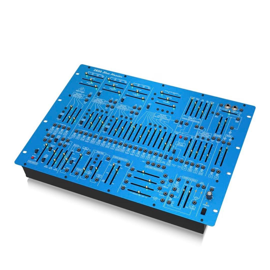 BEHRINGER【2600 BLUE MARVIN】