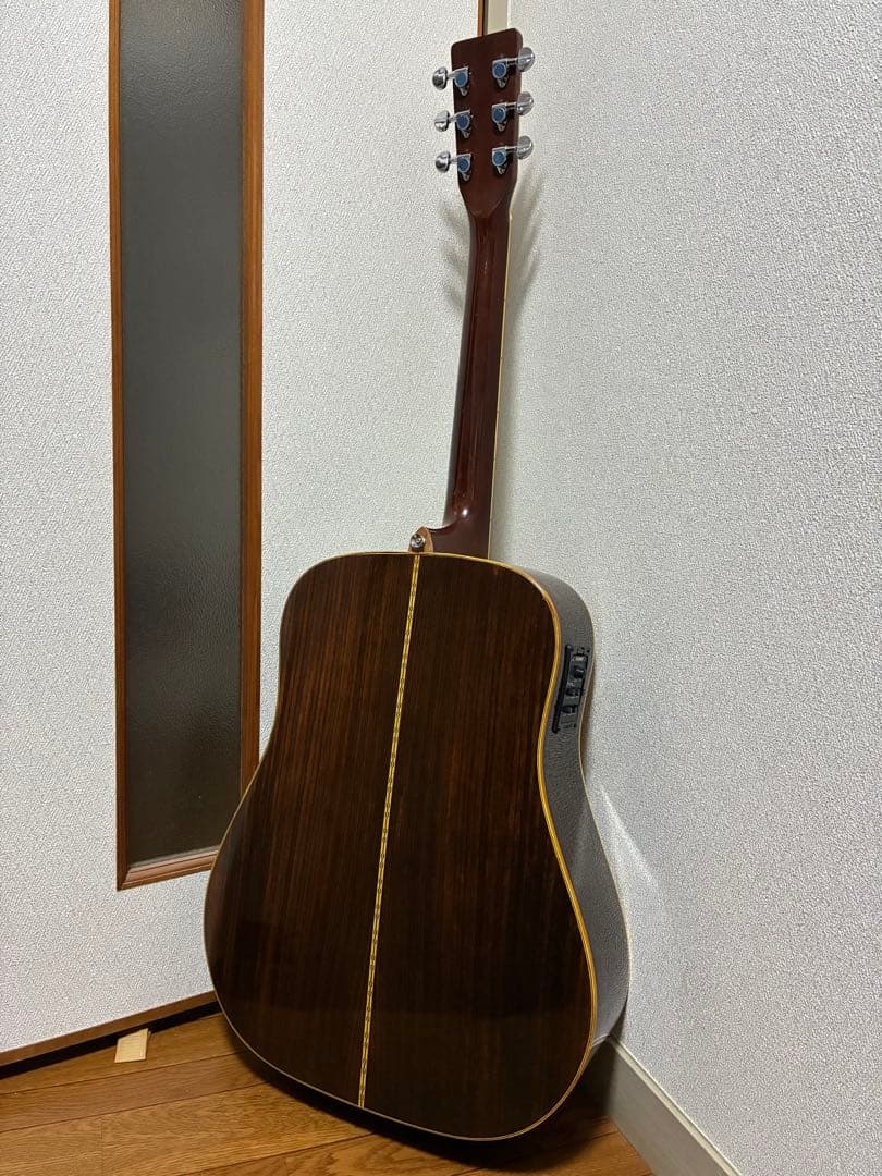 Westone(ウェストン)MW30 改造品フルアコ