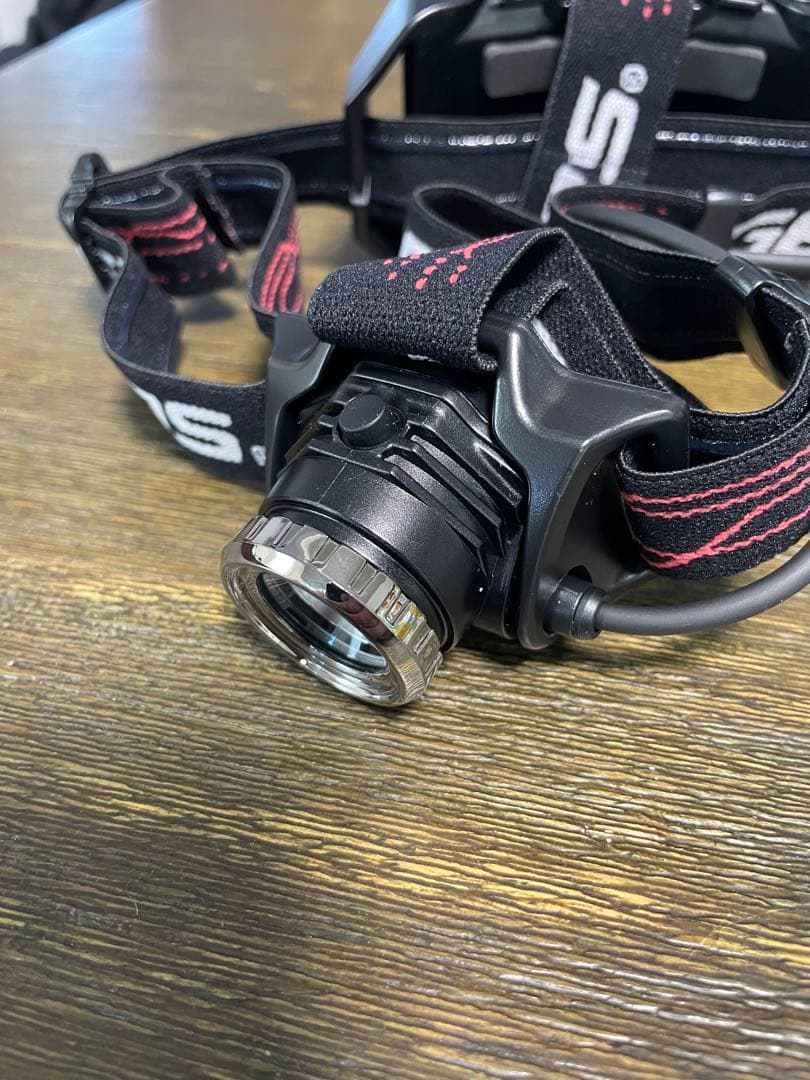 新品未使用　GENTOS GH-103RG ヘッドライト USB充電式