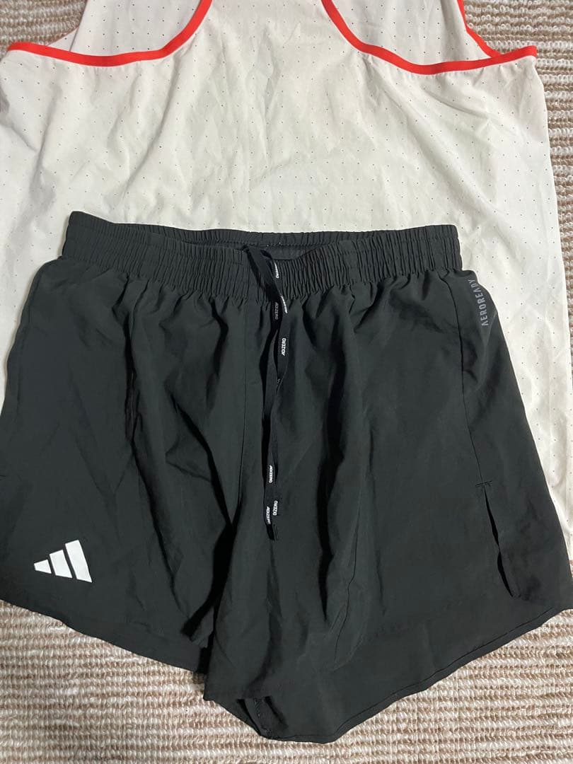 adidas ADIZERO ランニングウェア　アディオスプロ　タクミセン