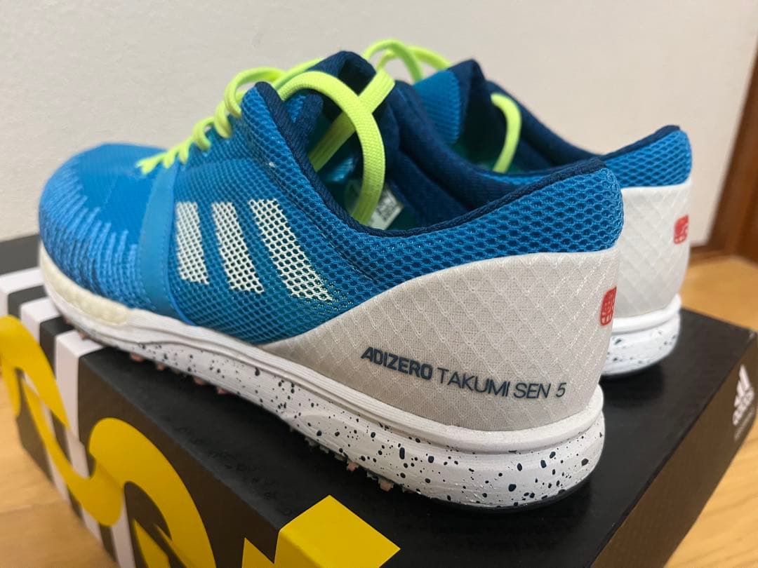 adidas adizero takumi sen 5 アディゼロタクミセン5