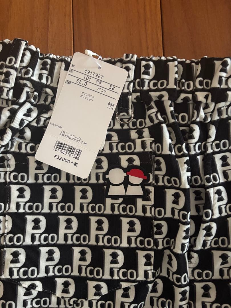 新品　ピッコーネクラブ　ゴルフパンツサイズ38