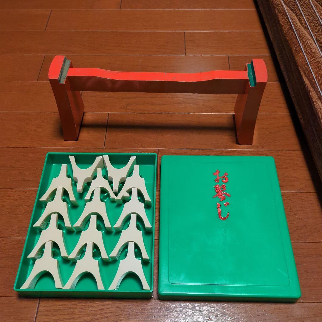 箏　十三弦　すだれ彫り　琴柱　琴枕　和楽器　琴