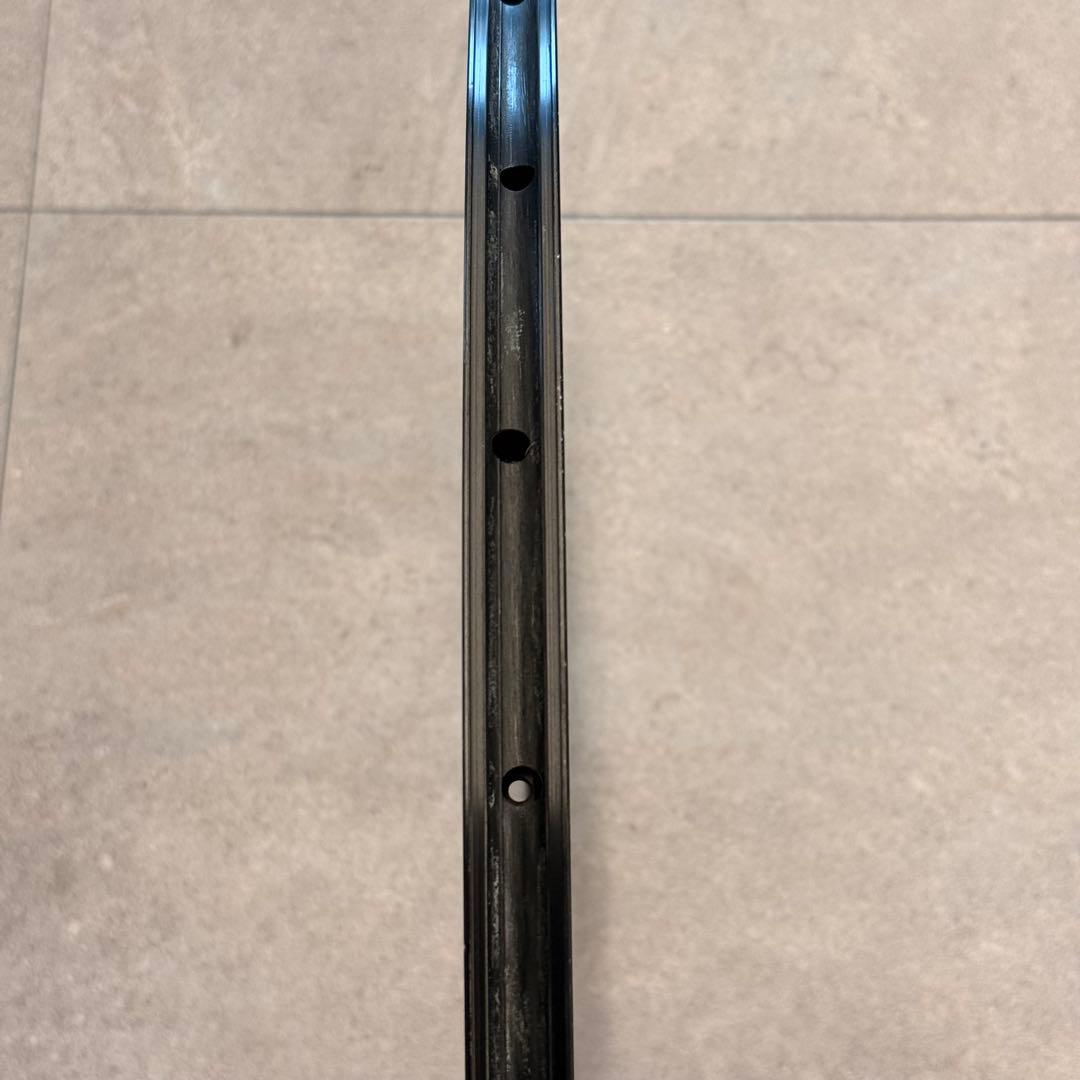 Notubes Alpha 340 ブラックリム　700C 28ホール