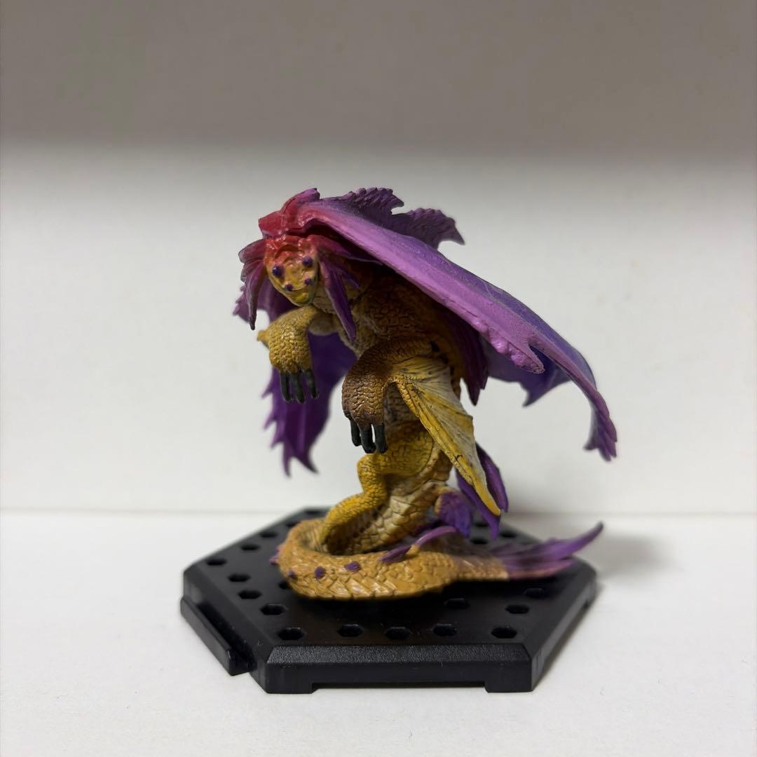 モンスターハンタースタンドモデル　５体セット