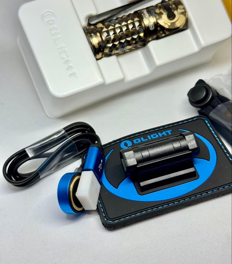 超希少品！オーライトOlight Perun Mini KIT カモフラージュ