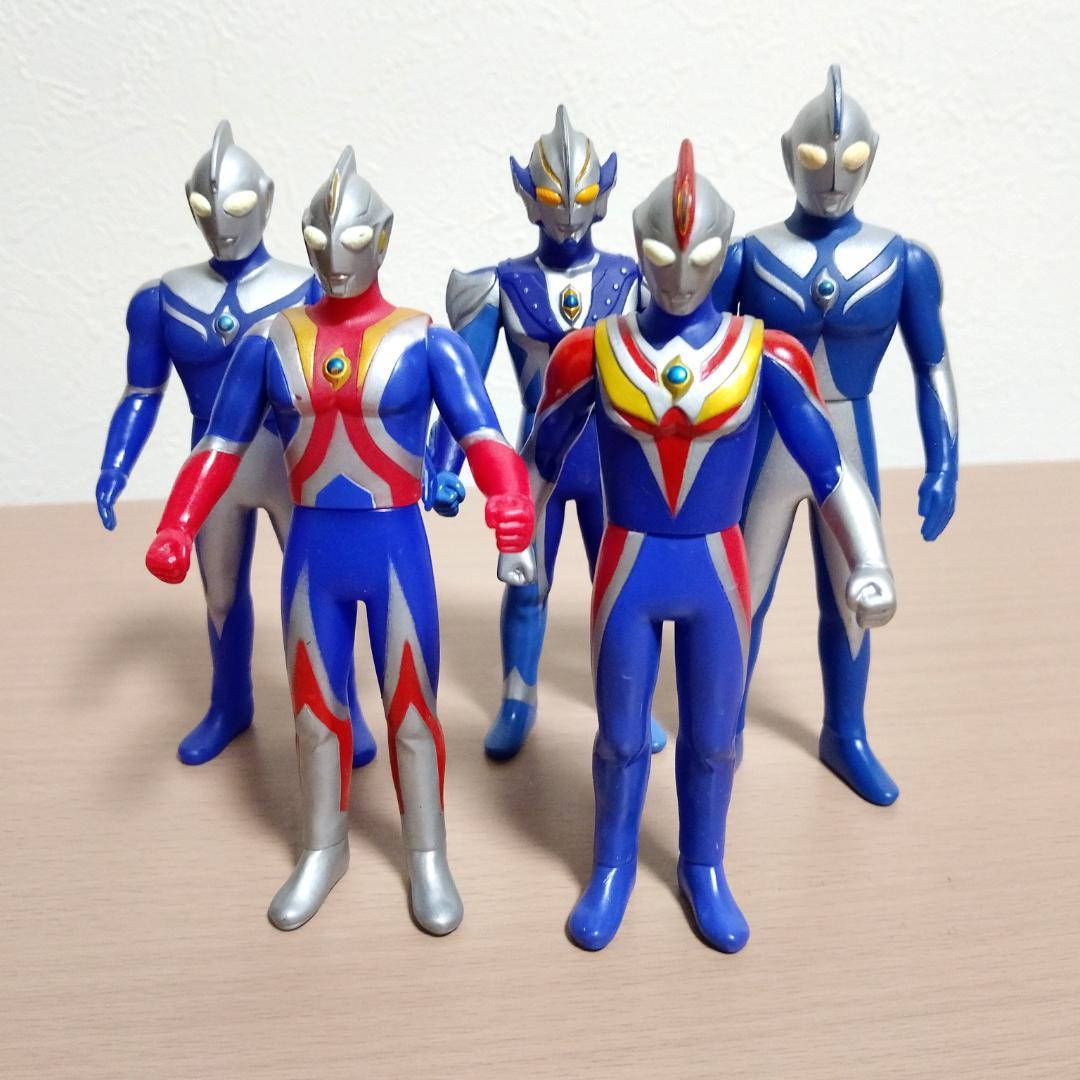 ウルトラマン 怪獣 ソフビ 42体　ライブサイン付　フィギュア　絶版　廃番