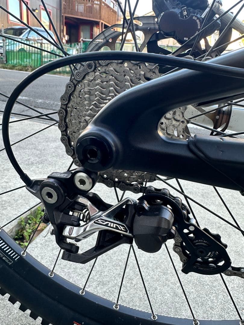 Santa Cruz V10 6 ダウンヒルバイク カーボン SIZE: M