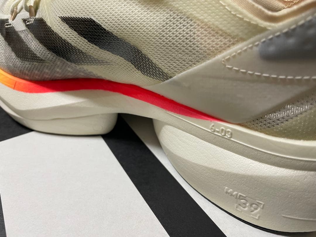 アディダス ADIZERO ADIOS PRO 3 ランニングシューズ