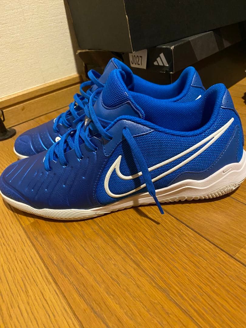 ナイキ フットサル 27cm ティエンポ レジェンド10 アカデミー IC