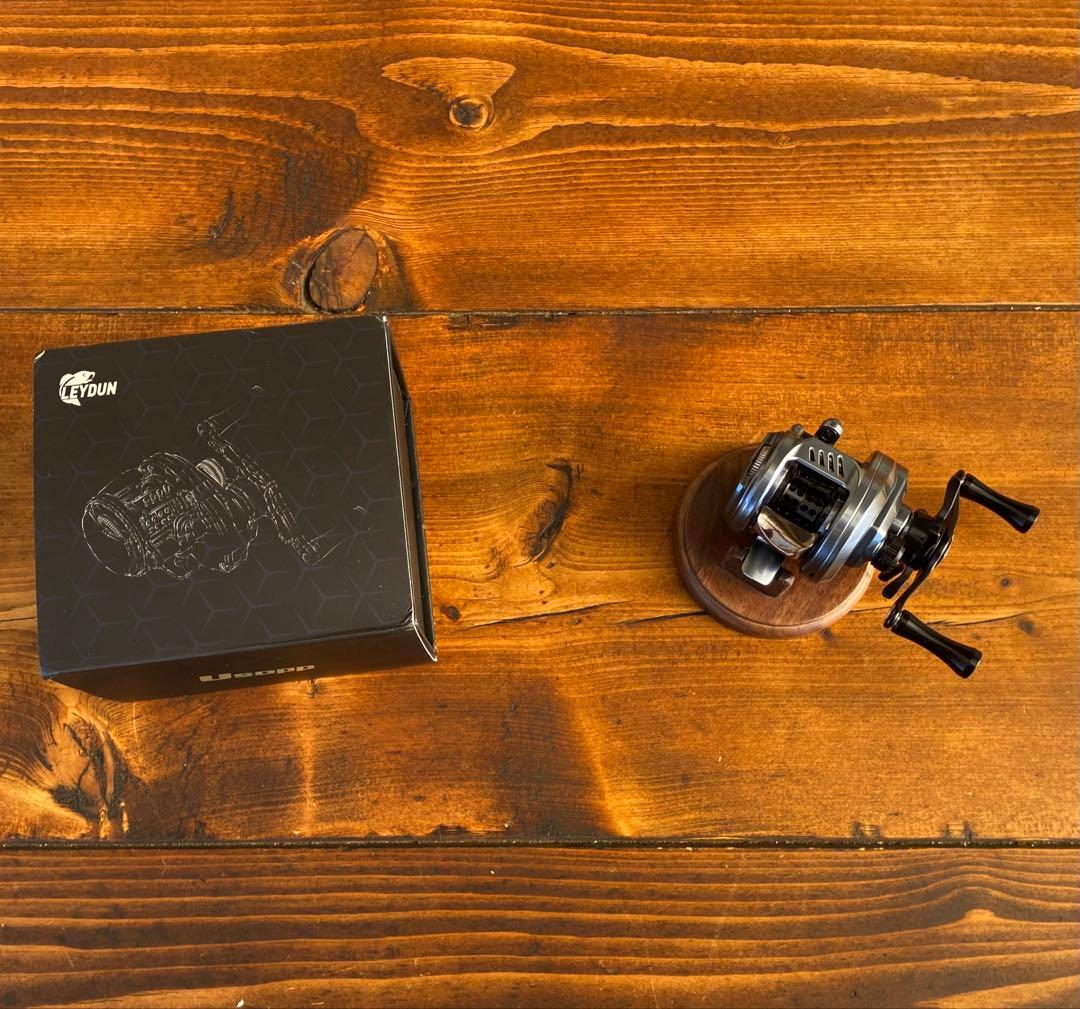 ベイトフィネス　丸型　ベイトリール　渓流釣り　バス釣り　30φ ライトハンドル