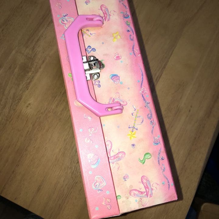 トウシューズ　箱