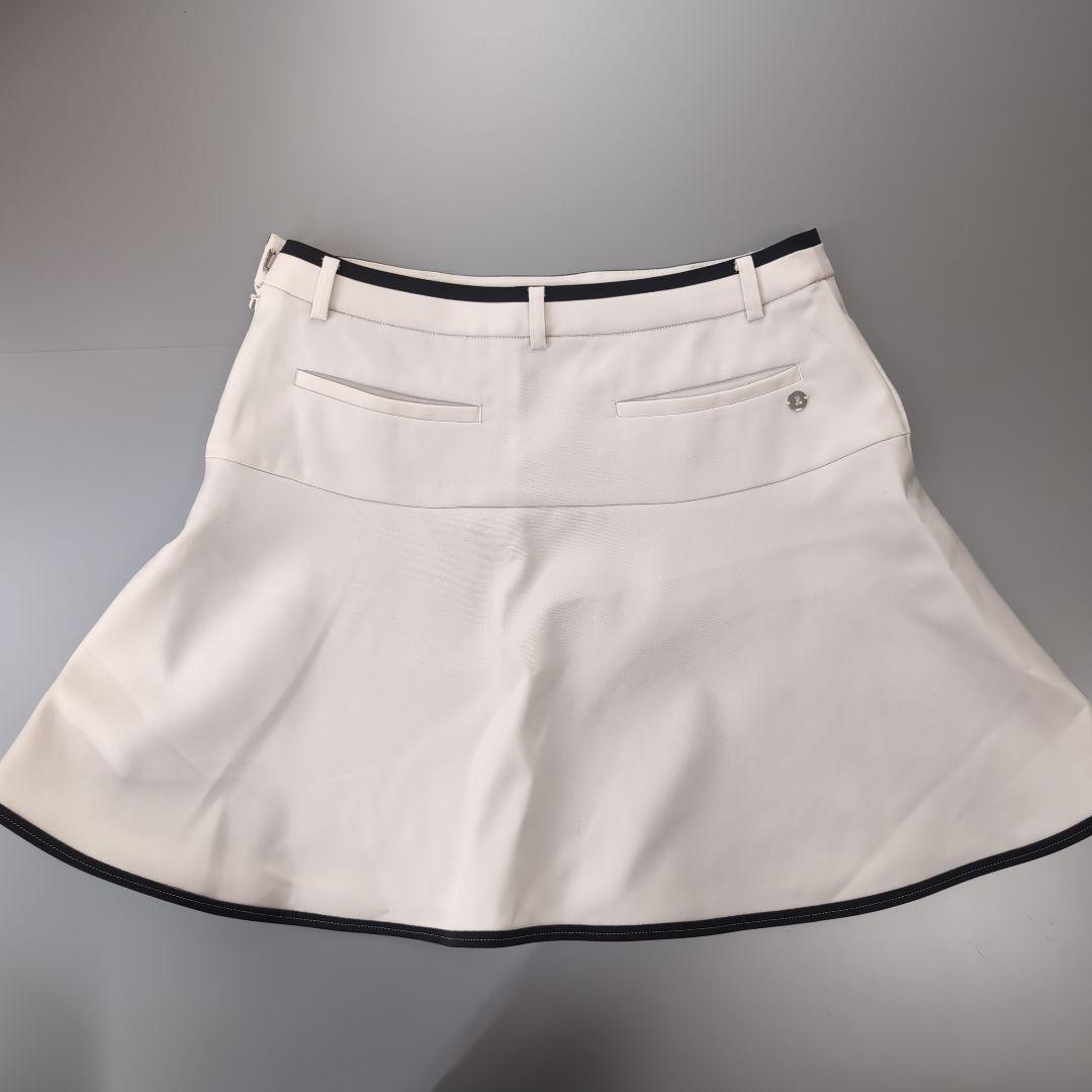 定価3.3万円【40サイズ】LANVIN ホワイト フレアスカート