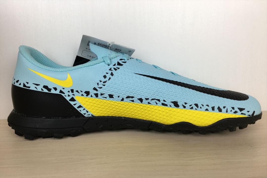 ナイキ ファントムGT2クラブ TF 靴 24,5cm 新品 (2026)