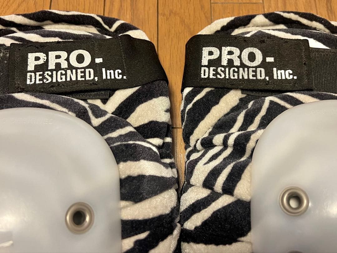 プロデザイン Pro-Designed Knee Pad Zebra L