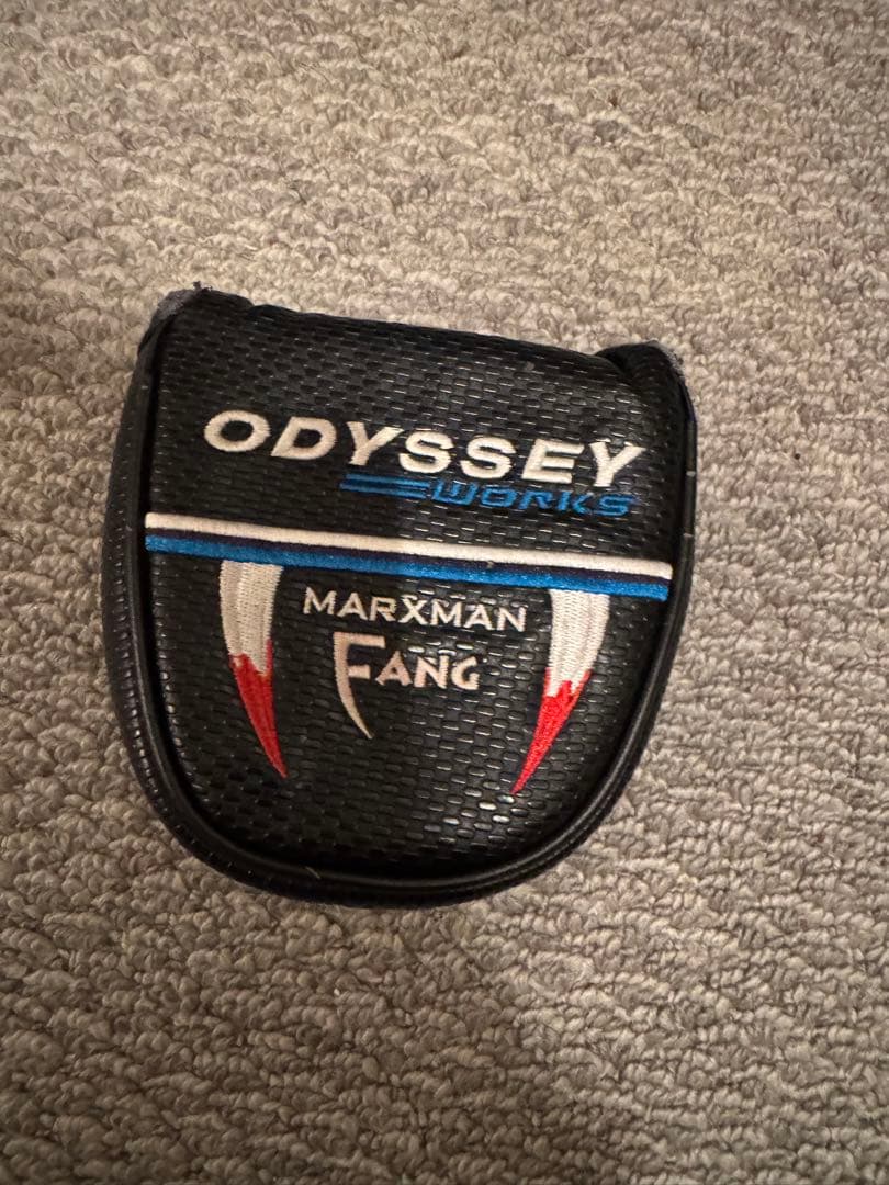ODYSSEY パター　MARXMAN FANG 33インチ