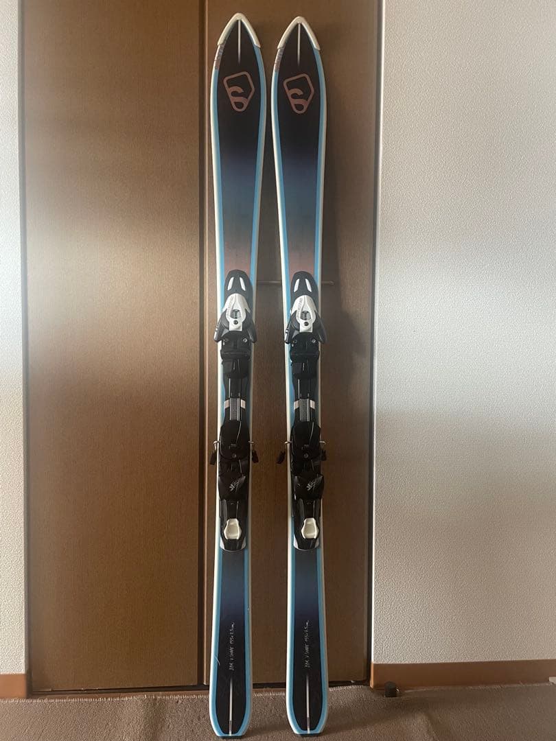 サロモン スキー板 155.5cm 青/黒 ビィンディング付き
