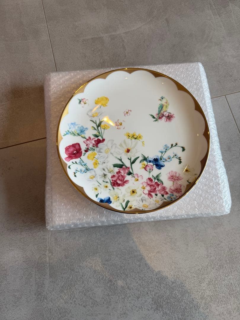 新品　Noritake チェスティ 23cmプレート