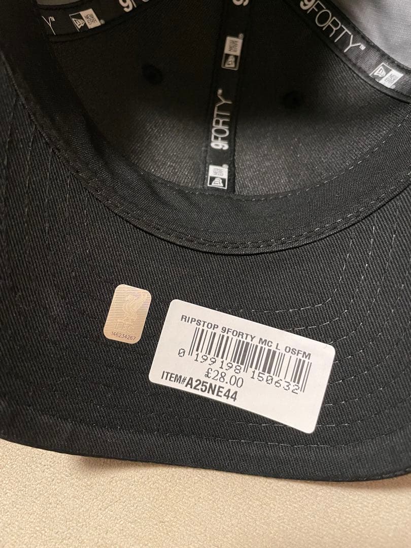 リバプール ニューエラ 9FORTY RIPSTOP Badge Cap