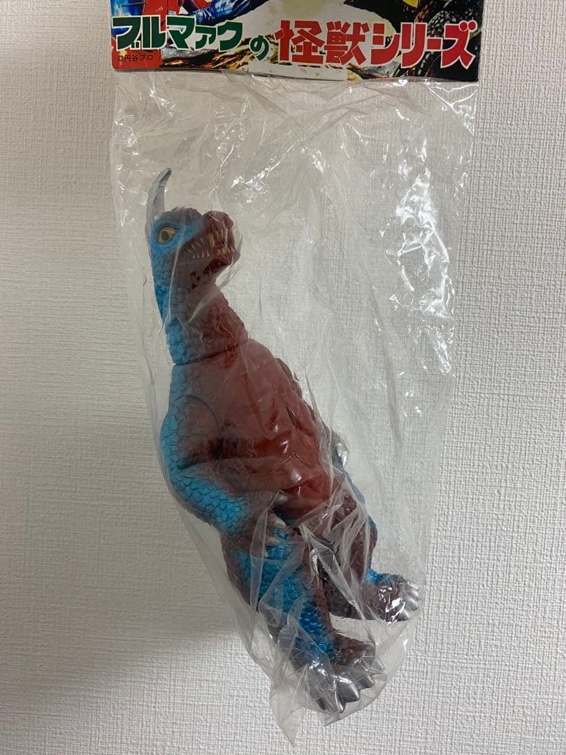 ブルマァク　アーストロン　検　ウルトラセブン　マーミット　ベアモデル　怪獣郷