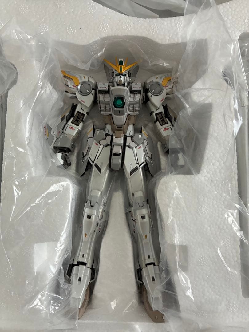 メタルコンポジット Wガンダム スノーホワイトプレリュード　開封済み