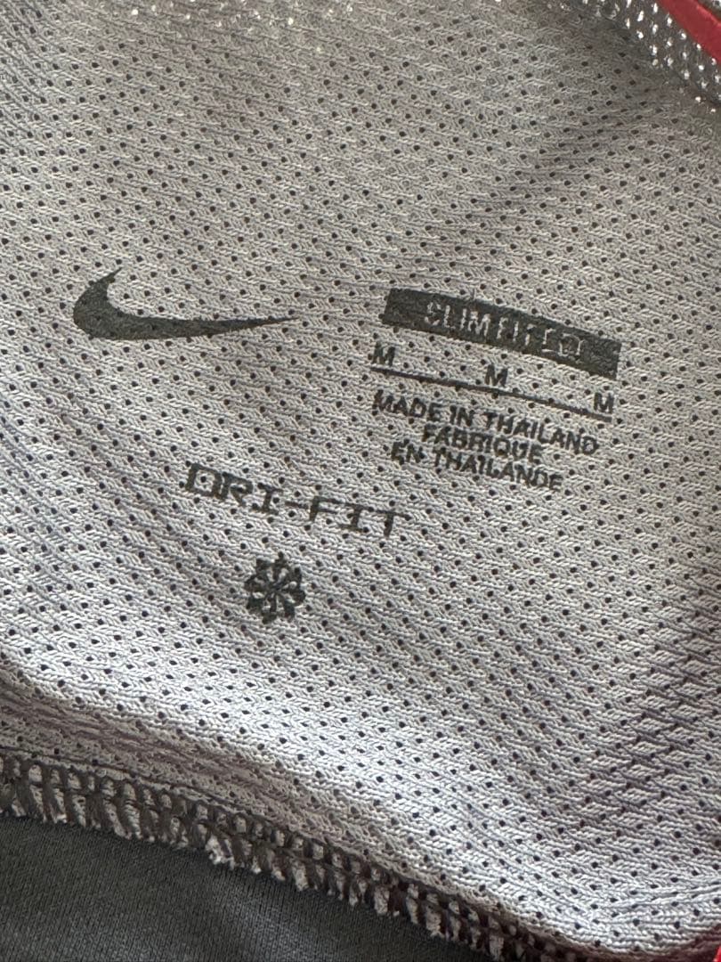 【新品・未使用】Nike total90 浦和レッズ 黒色ウェア