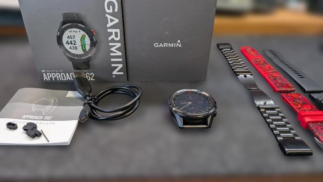 GARMIN APPROACH S62 GPS ゴルフウォッチ　ベルト3本付