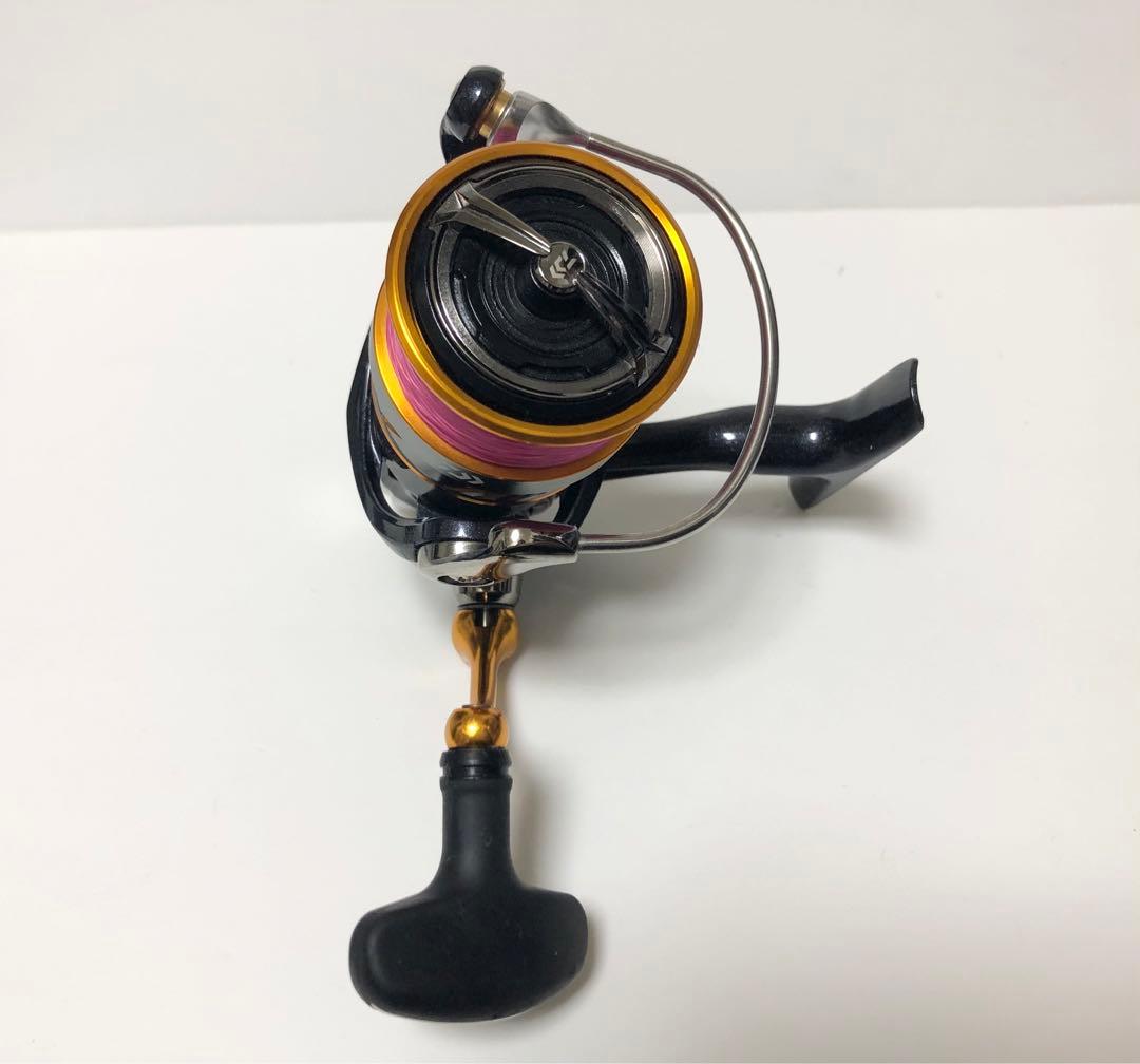 美品　ダイワ 20 レブロス LT3000D-C / スピニングリール