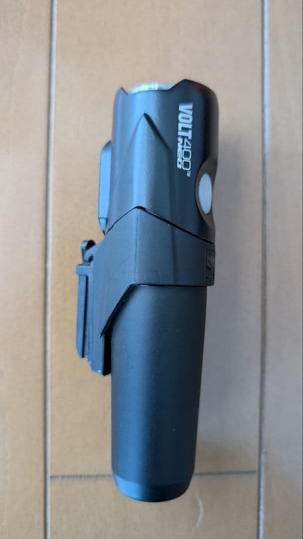 CATEYE VOLT400NEO ヘッドライト