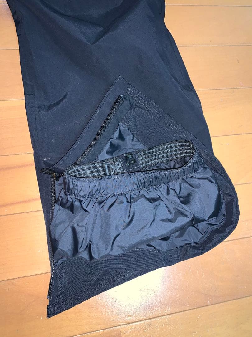 Burton [ak] GORE-TEX スノーボードパンツ Sサイズ