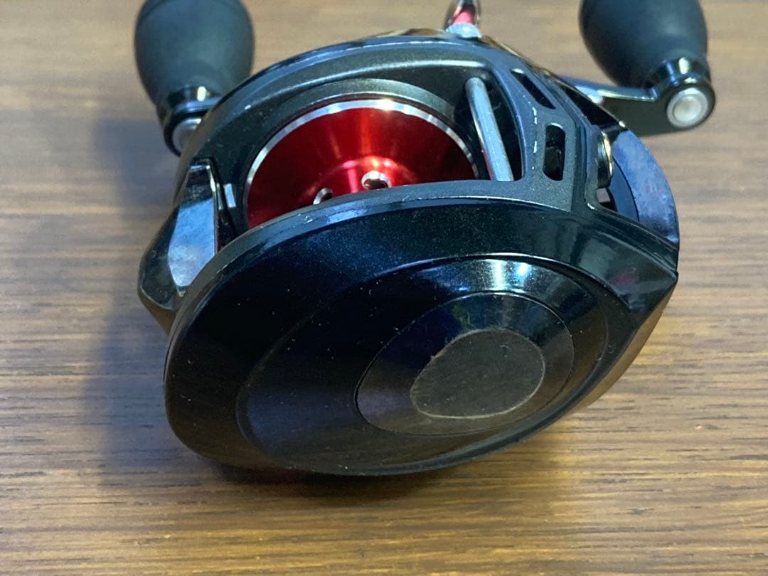 リール Abu Garcia Revo Elite CB