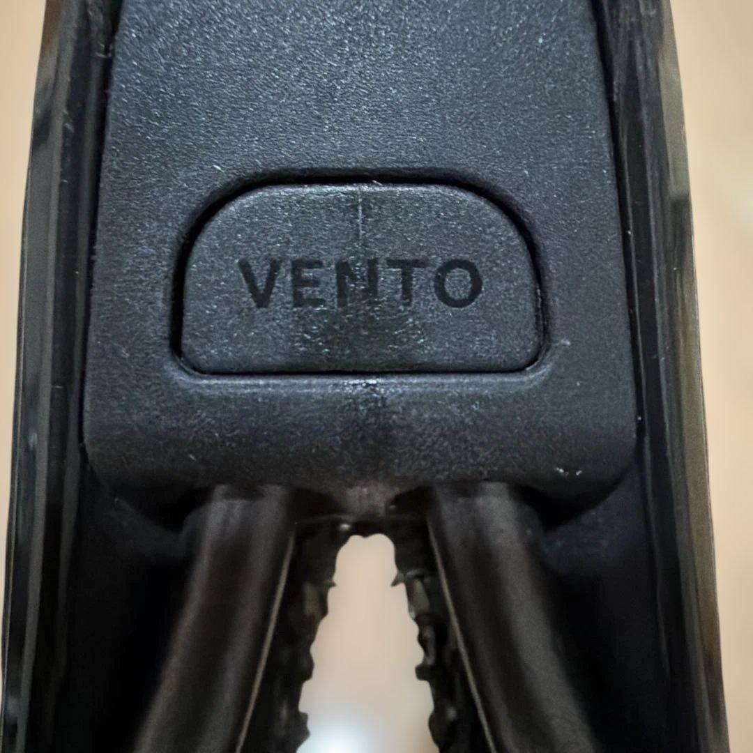 Vento Argo Adaptive 140mm　サドル フィジーク